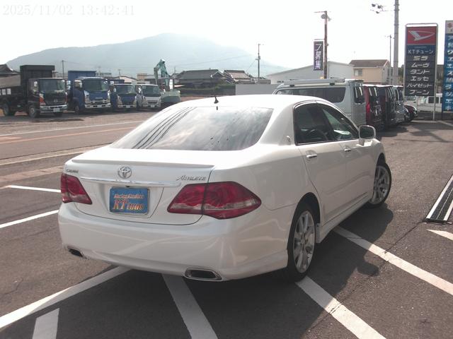 クラウン ２．５アスリート　アニバーサリーエディション　レザーシート　純正ナビＴＶ　バックモニター（8枚目）