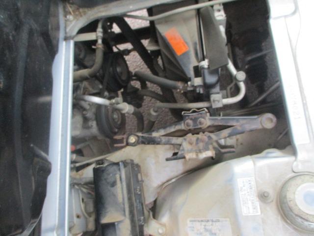 エンジンルーム