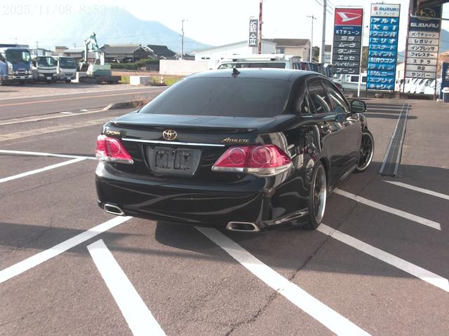 クラウン アスリート スペシャルナビパッケージ 後期 社外19インチアルミ 車高調(6枚目)