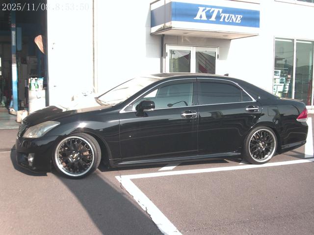 クラウン アスリート スペシャルナビパッケージ 後期 社外19インチアルミ 車高調(10枚目)