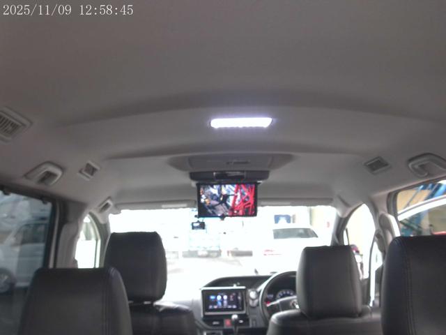 ヴォクシー ＺＳ　アルパインナビ　フリップダウンモニター　車高調　パワースライド（27枚目）