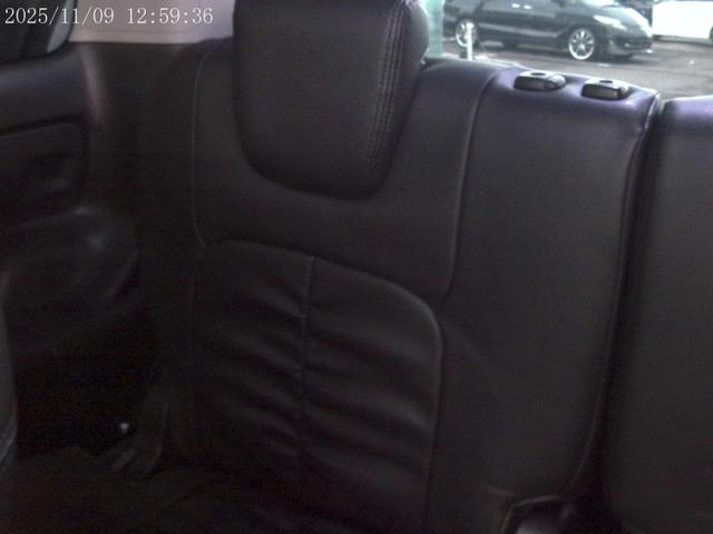 ヴォクシー ＺＳ　アルパインナビ　フリップダウンモニター　車高調　パワースライド（32枚目）