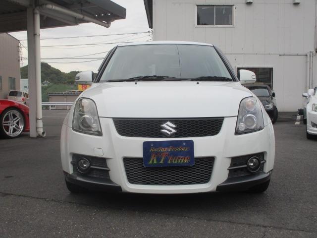 スイフト スポーツ 5速MT 社外ナビ 地デジTV Bluetooth ETC スロットルコントローラー レカロシート HIDヘッドライト フォグランプ 純正16インチAW スマートキー オートエアコン 盗難防止システム(2枚目)