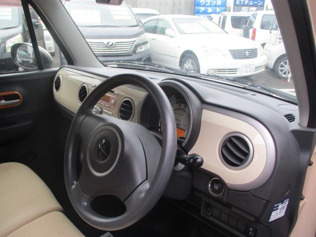 アルトラパン G スマートキー プッシュスタート 純正CDデッキ チルトステアリング シートアジャスター ヘッドライトレベライザー ABS 運転席・助手席エアバッグ エアコン 盗難防止システム(10枚目)