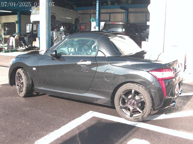 コペン ローブ　レイズグラムライツ１６インチアルミ　柿本マフラー　ＧＲ専用レカロシート　ＳＤナビＴＶ（10枚目）