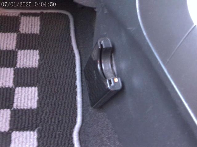 コペン ローブ　レイズグラムライツ１６インチアルミ　柿本マフラー　ＧＲ専用レカロシート　ＳＤナビＴＶ（24枚目）