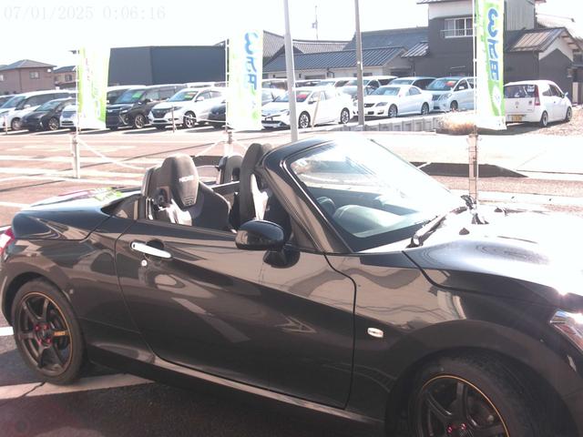 コペン ローブ　レイズグラムライツ１６インチアルミ　柿本マフラー　ＧＲ専用レカロシート　ＳＤナビＴＶ（29枚目）