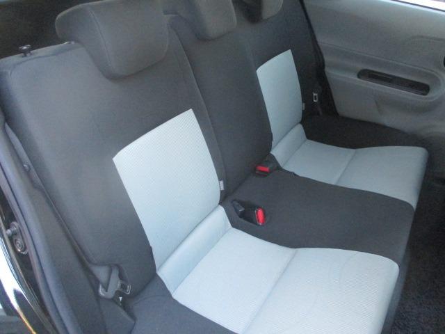 アクア Ｓ　シートヒーター　純正ＨＤＤナビ　地デジＴＶ　Ｂｌｕｅｔｏｏｔｈ　バックカメラ　スマートキー　プッシュスタート　ＥＴＣ　ＬＥＤヘッドライト　オートライト　オートエアコン　ナノイー　モード切替スイッチ（14枚目）