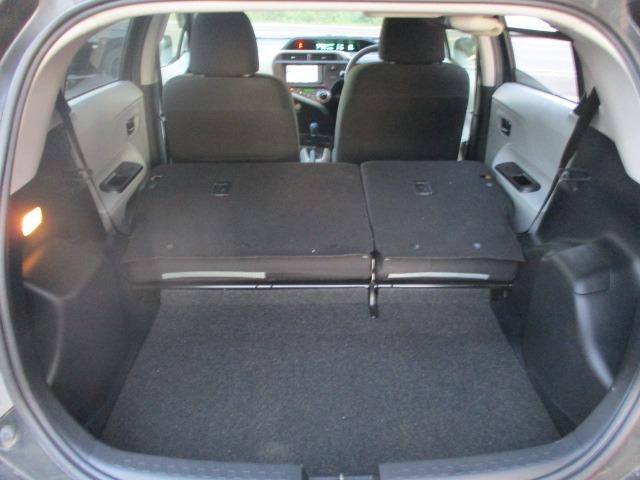 アクア Ｓ　シートヒーター　純正ＨＤＤナビ　地デジＴＶ　Ｂｌｕｅｔｏｏｔｈ　バックカメラ　スマートキー　プッシュスタート　ＥＴＣ　ＬＥＤヘッドライト　オートライト　オートエアコン　ナノイー　モード切替スイッチ（19枚目）