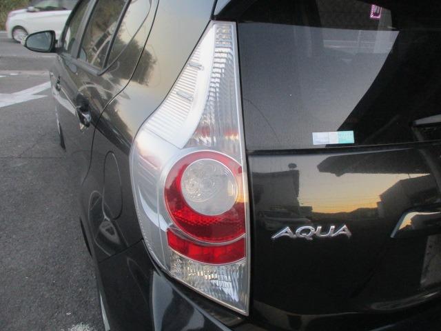 アクア Ｓ　シートヒーター　純正ＨＤＤナビ　地デジＴＶ　Ｂｌｕｅｔｏｏｔｈ　バックカメラ　スマートキー　プッシュスタート　ＥＴＣ　ＬＥＤヘッドライト　オートライト　オートエアコン　ナノイー　モード切替スイッチ（23枚目）