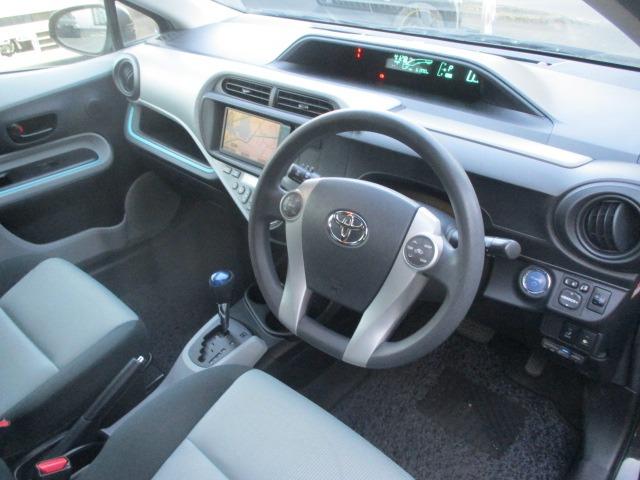 アクア Ｓ　シートヒーター　純正ＨＤＤナビ　地デジＴＶ　Ｂｌｕｅｔｏｏｔｈ　バックカメラ　スマートキー　プッシュスタート　ＥＴＣ　ＬＥＤヘッドライト　オートライト　オートエアコン　ナノイー　モード切替スイッチ（49枚目）