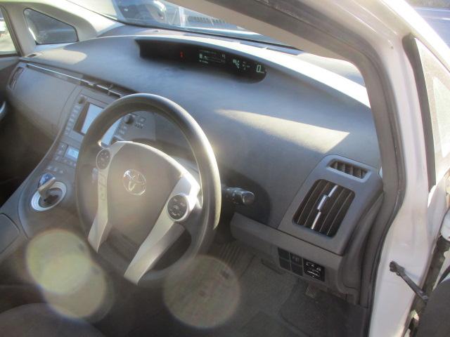 プリウス S 純正HDDナビ CD/DVD再生 Bluetooth バックカメラ プッシュスタート スマートキー ETC ステアリングスイッチ チルトステアリング シートアジャスター ウィンカー付き電動格納ミラー(10枚目)