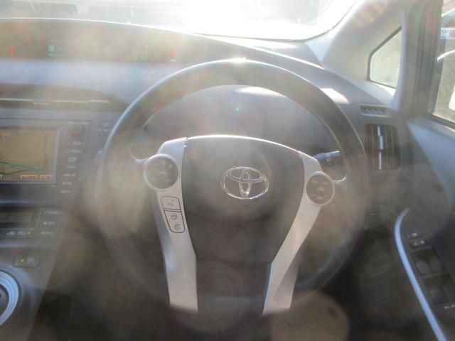 プリウス S 純正HDDナビ CD/DVD再生 Bluetooth バックカメラ プッシュスタート スマートキー ETC ステアリングスイッチ チルトステアリング シートアジャスター ウィンカー付き電動格納ミラー(21枚目)