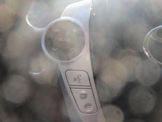 プリウス S 純正HDDナビ CD/DVD再生 Bluetooth バックカメラ プッシュスタート スマートキー ETC ステアリングスイッチ チルトステアリング シートアジャスター ウィンカー付き電動格納ミラー(27枚目)