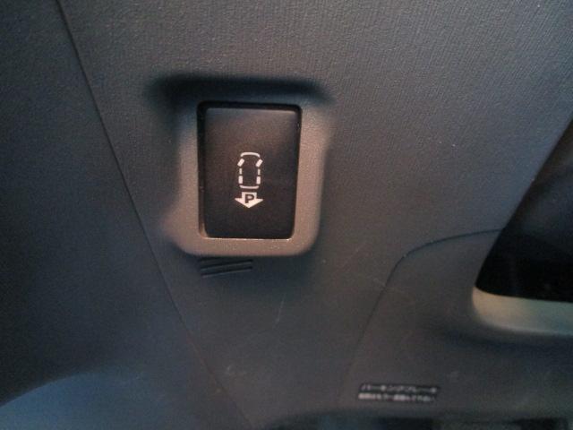 プリウス S 純正HDDナビ CD/DVD再生 Bluetooth バックカメラ プッシュスタート スマートキー ETC ステアリングスイッチ チルトステアリング シートアジャスター ウィンカー付き電動格納ミラー(34枚目)