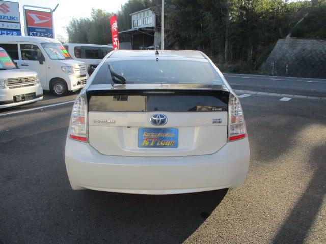 プリウス S 純正HDDナビ CD/DVD再生 Bluetooth バックカメラ プッシュスタート スマートキー ETC ステアリングスイッチ チルトステアリング シートアジャスター ウィンカー付き電動格納ミラー(42枚目)