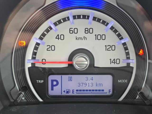 ハスラー Ｊターボ　デュアルカメラブレーキサポート　純正ナビ　全方位バックカメラ　フルセグＴＶ　ブルーツース　ハンドルスイッチ対応ステレオ　クルーズコントロール　前席シートヒーター　ウインカー付きドアミラー　ＨＩＤライト（28枚目）