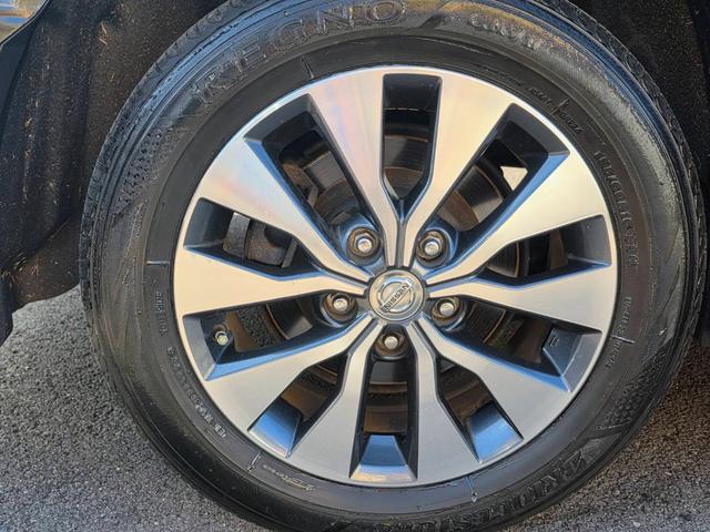 セレナ ハイウェイスター デジタルインナーミラー 純正9インチナビ 両側自動ドア フルセグTV アラウンドビューモニター ブルートゥース  10インチ後席用モニター 電動サイドブレーキ 純正16インチアルミ スマートキー2個(17枚目)