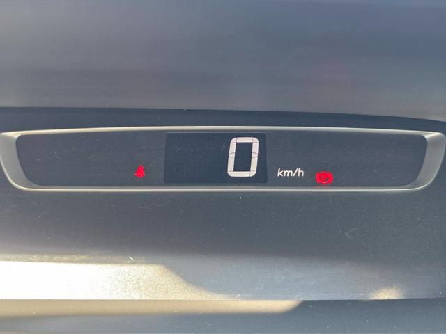 セレナ ハイウェイスター デジタルインナーミラー 純正9インチナビ 両側自動ドア フルセグTV アラウンドビューモニター ブルートゥース  10インチ後席用モニター 電動サイドブレーキ 純正16インチアルミ スマートキー2個(29枚目)