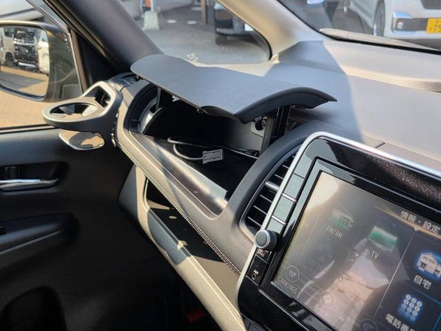 セレナ ハイウェイスター デジタルインナーミラー 純正9インチナビ 両側自動ドア フルセグTV アラウンドビューモニター ブルートゥース  10インチ後席用モニター 電動サイドブレーキ 純正16インチアルミ スマートキー2個(37枚目)