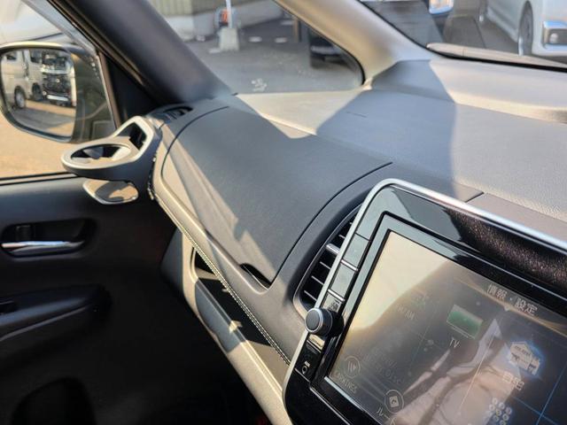 セレナ ハイウェイスター デジタルインナーミラー 純正9インチナビ 両側自動ドア フルセグTV アラウンドビューモニター ブルートゥース  10インチ後席用モニター 電動サイドブレーキ 純正16インチアルミ スマートキー2個(38枚目)