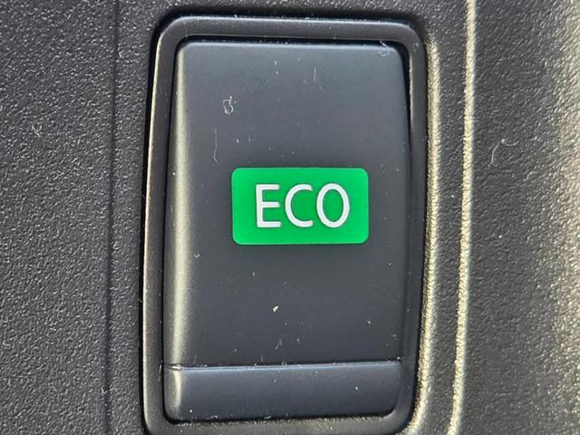 セレナ ハイウェイスターV 後期型モデル プロパイロット ハイブリッド車 8人乗り 両側自動ドアー 純正10インチナビ アラウンドビューモニター ブルートゥース フルセグTV ハンドルスイッチ対応オーディオ ETC付(62枚目)