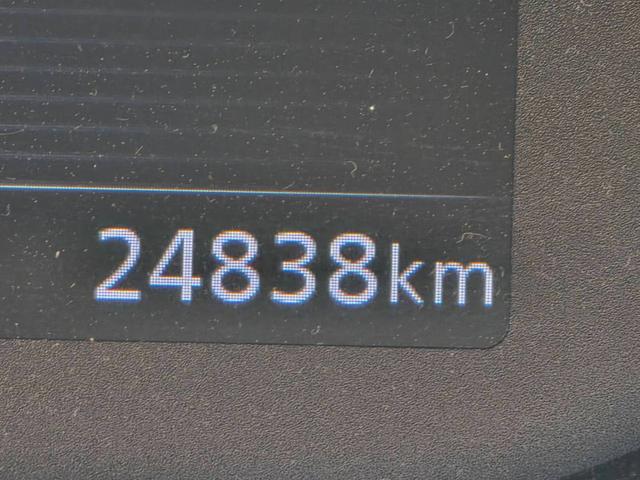 セレナ e-パワー ハイウェイスターV 後期型モデル プロパイロット 7人乗り 両側自動ドアー エマージェンシーブレーキ 純正ナビ フルセグTV 全方位カメラ ブルートゥース ETC付 スマートキー2個 デジタルインナーミラー LEDライト(33枚目)