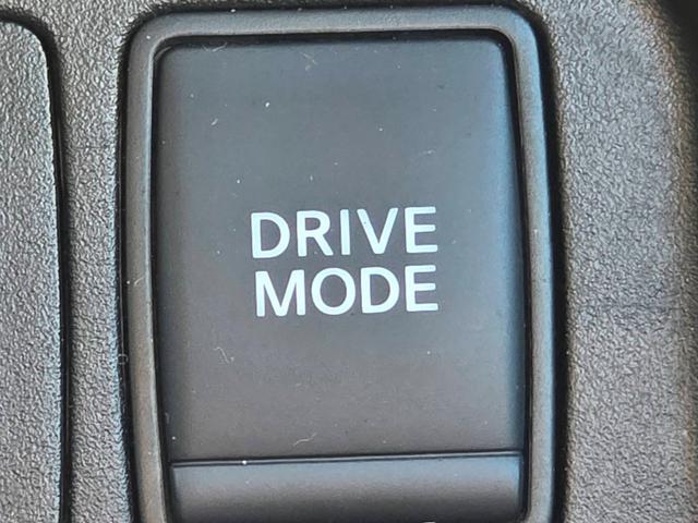 セレナ e-パワー ハイウェイスターV 後期型モデル プロパイロット 7人乗り 両側自動ドアー エマージェンシーブレーキ 純正ナビ フルセグTV 全方位カメラ ブルートゥース ETC付 スマートキー2個 デジタルインナーミラー LEDライト(56枚目)