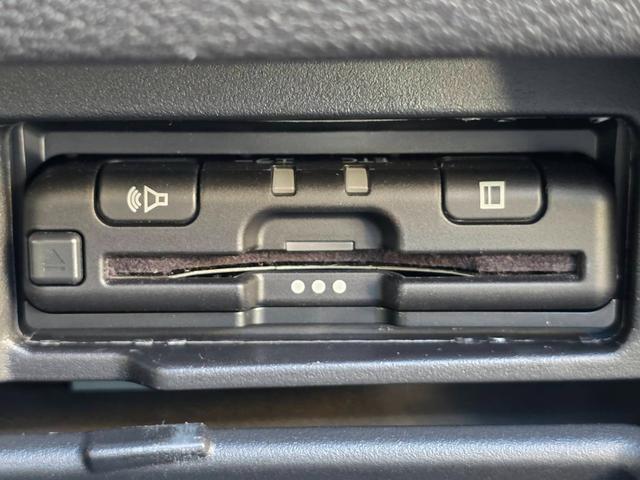 セレナ e-パワー ハイウェイスターV 後期型モデル プロパイロット 7人乗り 両側自動ドアー エマージェンシーブレーキ 純正ナビ フルセグTV 全方位カメラ ブルートゥース ETC付 スマートキー2個 デジタルインナーミラー LEDライト(64枚目)