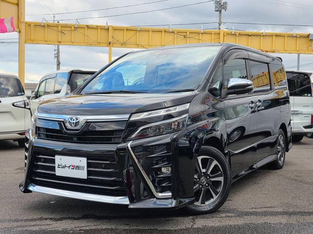 ヴォクシー ＺＳ　煌ＩＩＩ　トヨタセーフティー　８人乗り　両側自動ドア　パナソニックナビ　フルセグＴＶ　バックカメラ　ブルートゥース　１２インチ後席モニター　ＥＴＣ付　ドライブレコーダー　スマートキー２個　バックセンサー（2枚目）