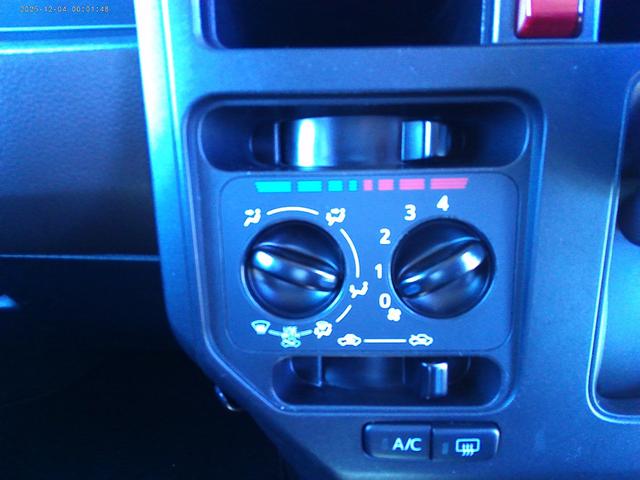 トール X ワンオーナー 左パワースライドドア ナビ TV バックモニター ETC アイドリングストップ プッシュスタート(12枚目)