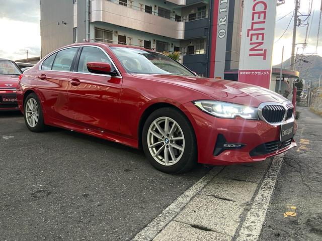 ３シリーズ ３２０ｄ　ｘＤｒｉｖｅ　ハイラインパッケージ　ＡｐｐｌｅＣａｒＰｌａｙ／全方位カメラ／ＢＳＭ／ＡＣＣ／ＨＵＤ／カープレイ／シートヒーター／シートメモリー／パワーシート／電動トランク／純正ナビ／ワイヤレス充電／レーダークルコン／レーンキープアシスト（8枚目）