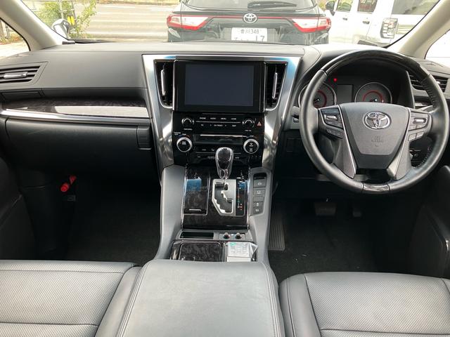 女性スタッフもいますので、女性お一人でも安心しておいでください。　スタッフ一同、みなさまのご来店をお待ちしております。