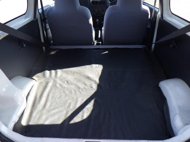 ミラ Ａ　５速ＭＴ　パワステ　パワーウインドウ　ヘッドライトレベライザー　純正ゴムフロアマット（30枚目）