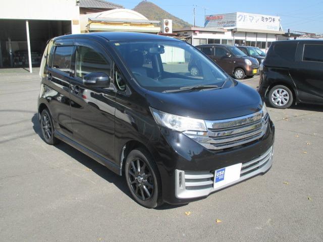 デイズ ライダー　ハイウェイスター　Ｘ　純正ＳＤナビ　Ｂｌｕｅｔｏｏｔｈオーディオ　ＤＶＤ再生　フルセグＴＶ　ミュージックサーバー　全方位カメラ　社外１４インチＡＷ　ＥＴＣ　オートエアコン　スマートキー　プッシュスタート　プライバシーガラス（3枚目）