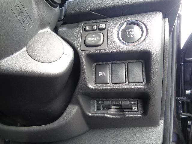 レジアスエースバン スーパーＧＬ　ダークプライム　４ＷＤ・２．８ディーゼルターボ（7枚目）