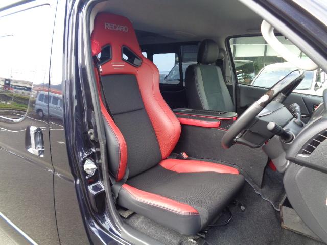 レジアスエースバン スーパーＧＬ　ダークプライム　４ＷＤ・２．８ディーゼルターボ（8枚目）