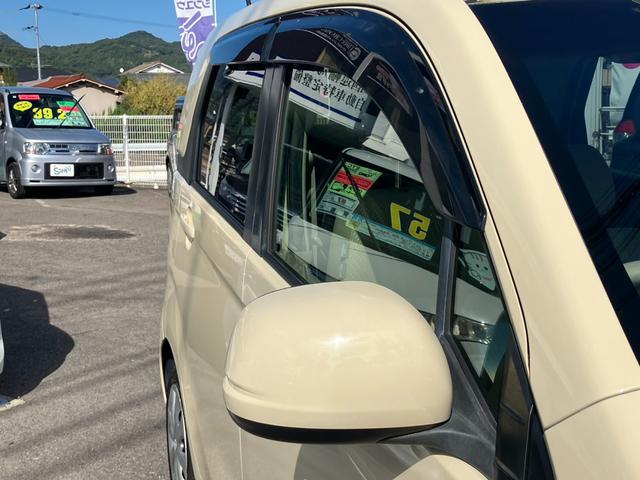 N-WGN G・Aパッケージ バックカメラ 衝突被害軽減システム オートライト HID スマートキー アイドリングストップ 電動格納ミラー ベンチシート CVT 盗難防止システム ABS ESC CD(25枚目)