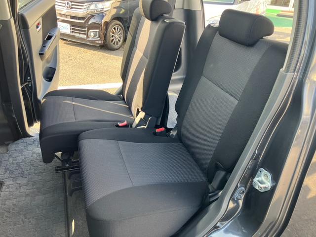 ワゴンＲスティングレー Ｘ　ＥＴＣ　ＨＩＤ　スマートキー　電動格納ミラー　ベンチシート　ＡＴ　盗難防止システム　ＡＢＳ　ＥＳＣ　ＣＤ　アルミホイール　衝突安全ボディ　エアコン　パワーステアリング　パワーウィンドウ（11枚目）