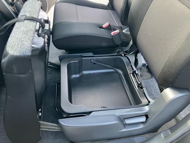 ワゴンＲスティングレー Ｘ　ＥＴＣ　ＨＩＤ　スマートキー　電動格納ミラー　ベンチシート　ＡＴ　盗難防止システム　ＡＢＳ　ＥＳＣ　ＣＤ　アルミホイール　衝突安全ボディ　エアコン　パワーステアリング　パワーウィンドウ（56枚目）