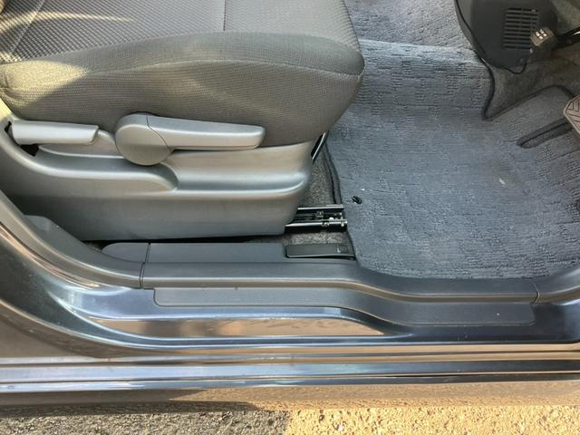 ワゴンＲスティングレー Ｘ　ＥＴＣ　ＨＩＤ　スマートキー　電動格納ミラー　ベンチシート　ＡＴ　盗難防止システム　ＡＢＳ　ＥＳＣ　ＣＤ　アルミホイール　衝突安全ボディ　エアコン　パワーステアリング　パワーウィンドウ（71枚目）