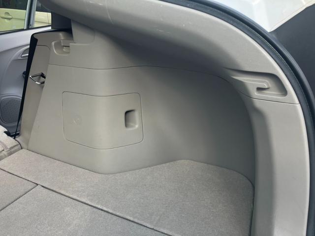 インサイト G ETC バックカメラ ナビ オートライト CVT スマートキー 電動格納ミラー 盗難防止システム ミュージックプレイヤー接続可 衝突安全ボディ ABS エアコン パワーステアリング パワーウィンドウ(38枚目)