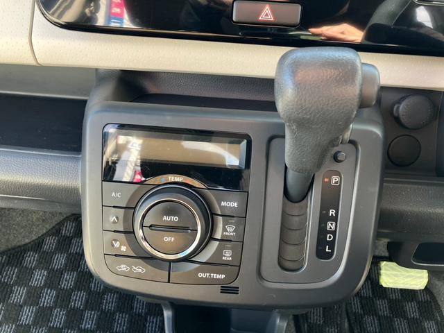 モコ X ETC ナビ スマートキー 電動格納ミラー ベンチシート CVT 盗難防止システム ABS 衝突安全ボディ エアコン パワーステアリング(4枚目)