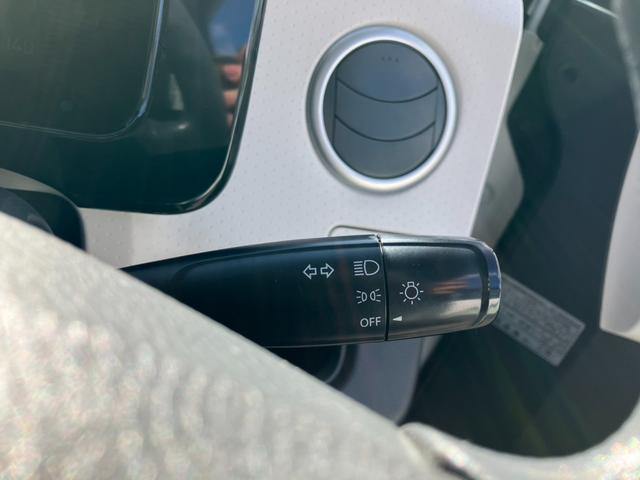 モコ X ETC ナビ スマートキー 電動格納ミラー ベンチシート CVT 盗難防止システム ABS 衝突安全ボディ エアコン パワーステアリング(6枚目)