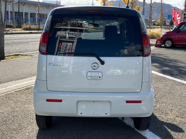 モコ X ETC ナビ スマートキー 電動格納ミラー ベンチシート CVT 盗難防止システム ABS 衝突安全ボディ エアコン パワーステアリング(21枚目)