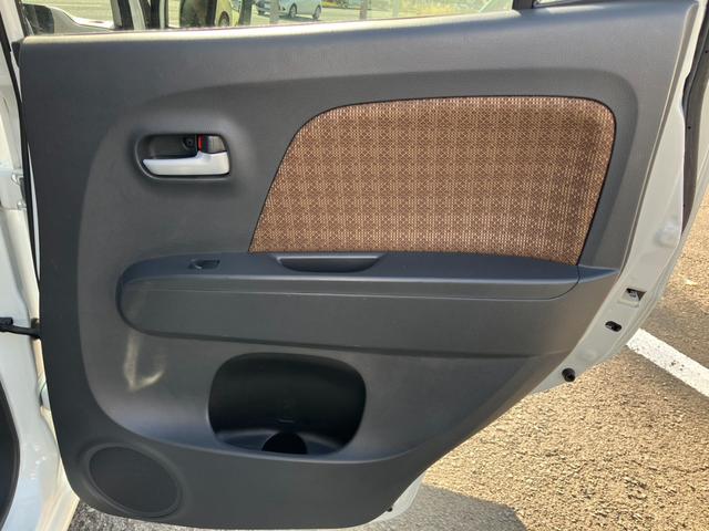 モコ X ETC ナビ スマートキー 電動格納ミラー ベンチシート CVT 盗難防止システム ABS 衝突安全ボディ エアコン パワーステアリング(59枚目)