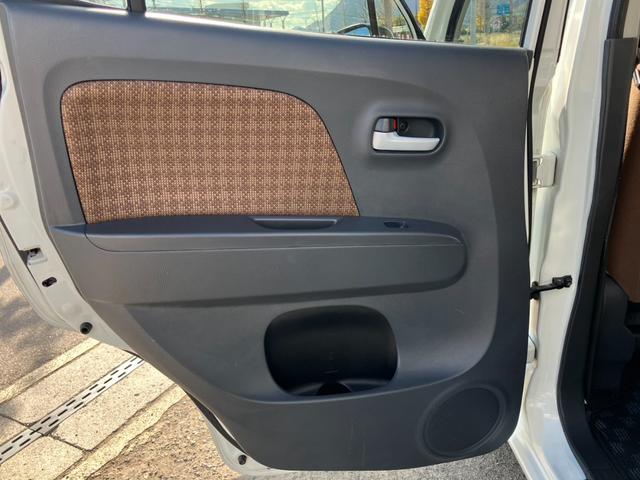 モコ X ETC ナビ スマートキー 電動格納ミラー ベンチシート CVT 盗難防止システム ABS 衝突安全ボディ エアコン パワーステアリング(61枚目)