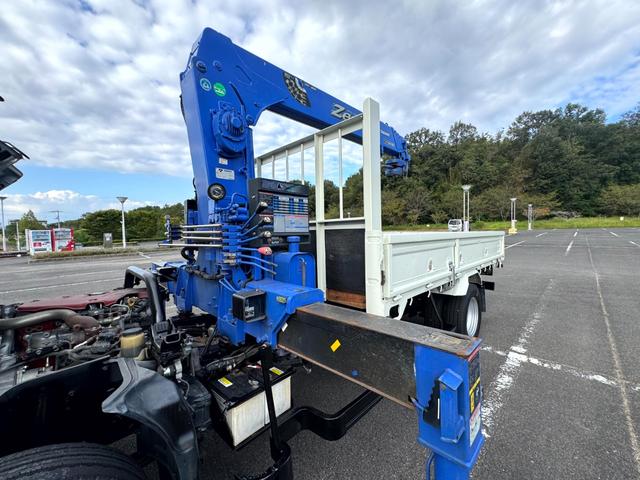 デュトロ 　３ｔ　標準ロング　２．６ｔ吊４段フックイン・ラジコン・クレーン　　　荷台内寸：長３５００ｍｍ、幅１７８０ｍｍ（39枚目）