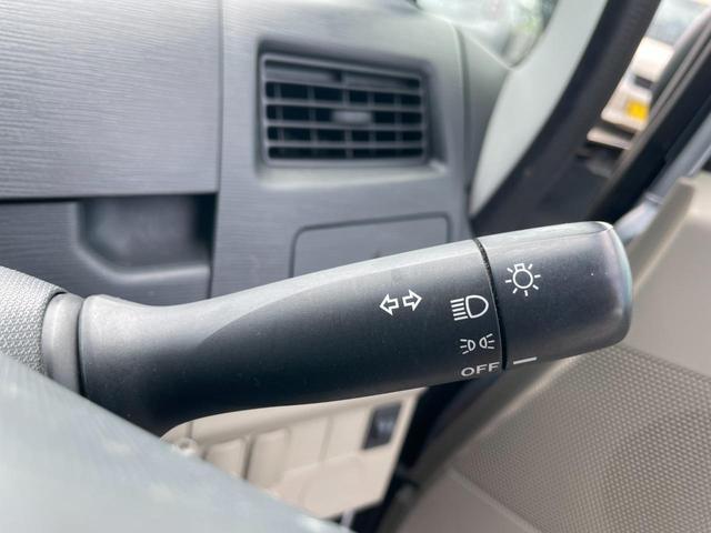 L キーレス ベンチシート フルフラット 電動格納ミラー 全席パワーウィンドウ 衝突安全ボディー 運転席助手席エアバック ABS 盗難防止アラーム オ-トエアコン ワイヤレスキー フロントベンチシート(35枚目)