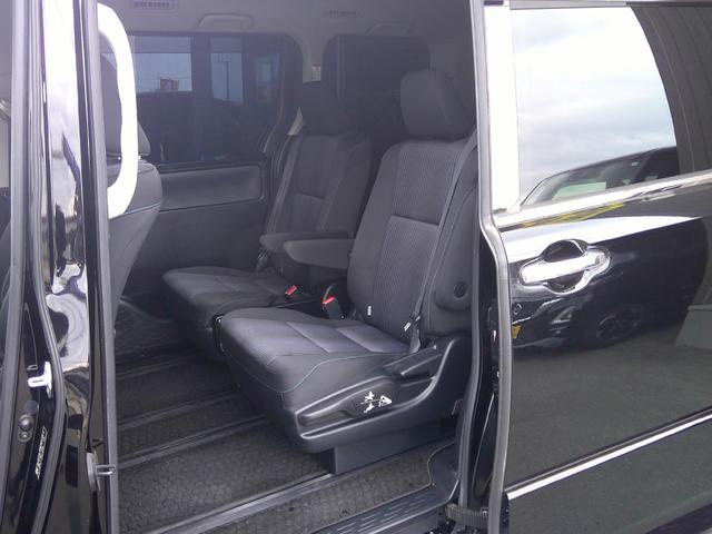 ヴォクシー ＺＳ　煌　ナビ　フリップダウンモニター　ＴＶ　Ｂｌｕｅｔｏｏｔｈ　バックカメラ　前後ドライブレコーダー　　ＥＴＣ　ローダウンサス（15枚目）